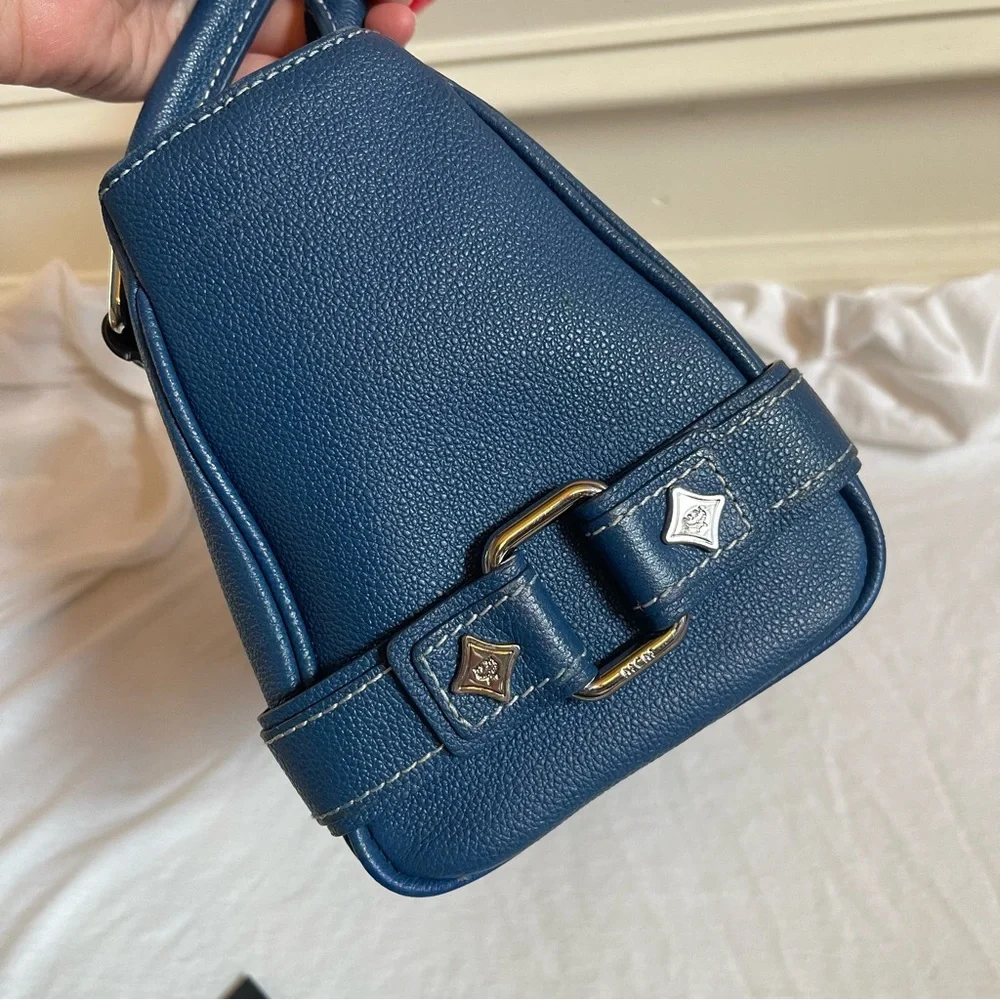 MCM Navy Blue Leather Boston Handbag Small Silver Hardware COA - Picture 4 of 11